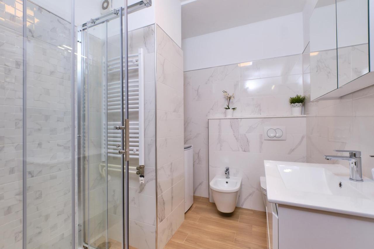 Apartment Budinic مالي لوشينغْ المظهر الخارجي الصورة